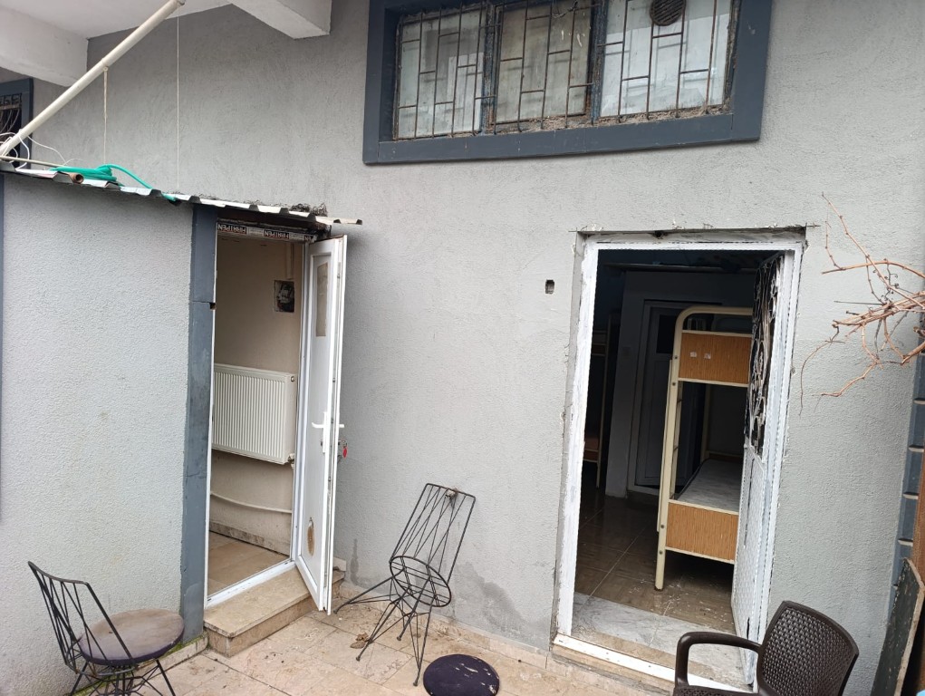 KARTEPE FSM DE 20m2-30m2 4-6 KİŞİLİK RANZALI KİRALIK ODA